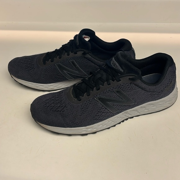 New Balance Fresh Foam Arishi v1 men’s running shoes.
Size 12. Blue grey - Picture 1 of 6